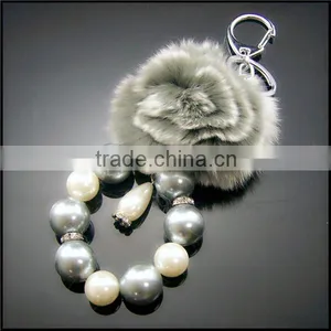 Artificial Pearl Bead and Bottle Shape Pendant Alloy Keychain thumbnail-2