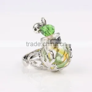 Wholesale Stripe Clear Mini Glass Bottle Fragrance Perfume Ring Essential Oil Rings for Women thumbnail-3