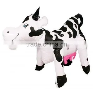 Inflatable Cow Toy thumbnail-1