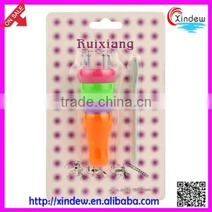 Plastic Knitting Loom for Making Cord thumbnail-1