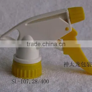 Black Plastic Trigger Sprayer 28/400 thumbnail-5
