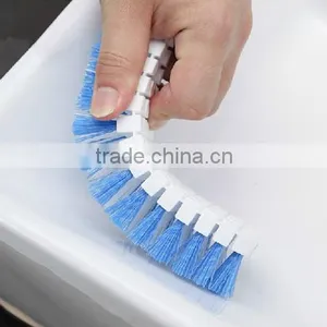 Factory Wholesale Foldable Plastic Cleaning Brush thumbnail-3