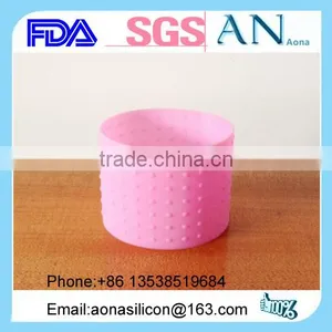 Carry Convenience Silicone Bottle Glove thumbnail-1