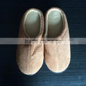 2015 Best Selling Fashion Design 40g Gel Slipper Man Slipper Winter Slipper for Home thumbnail-3