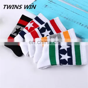 Factory Price Top Quality America 2018 Winter New Fashion Novelty Colorful Cotton Star Design Ankle Socks for Children thumbnail-2