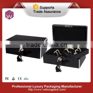 Chinese Luxury Black Glossy Painting Large Storage Box thumbnail-1