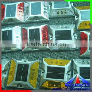 New Design Yellow and Red Color 6pcs 5mm Ultra Bright LEDs Aluminum Led Solar Road Stud With Quick Delivery thumbnail-5