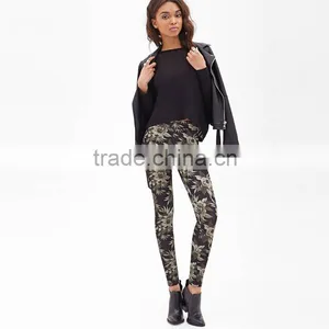 Tropic Floral Cropped Skinny Leggings Women Casual Pants thumbnail-4