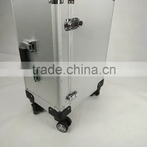 Hight Quality Aluminum Travel Suitcase thumbnail-1
