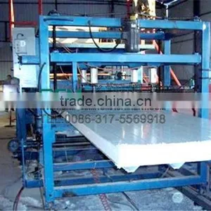 FX Polyurethane Foam Injection Sandwich Machine thumbnail-4