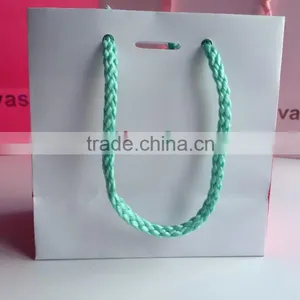 Custom Printed Paper Twisted Handle Bags With Wholesale Price thumbnail-1