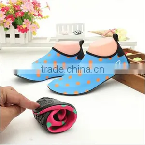 Whole Sale Fashionable Sports Badminton Breathable Skin Shoes thumbnail-2