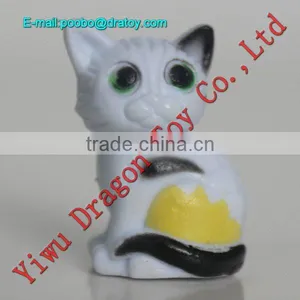 Cheap Selling Resin Cat Figurine thumbnail-1