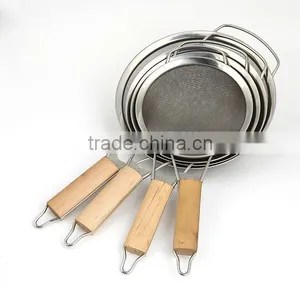 Stainless Steel Kitchen Strainer With Long Wood Handle thumbnail-1