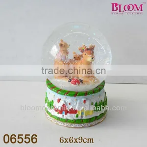 Creative Hot Sales Holiday Waterball thumbnail-1