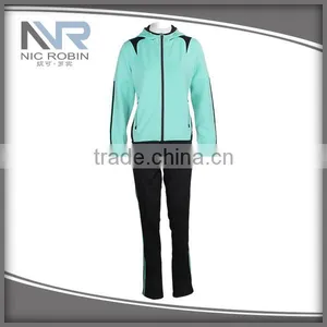Wholesale OEM Custom Women's Training Wear Set Factory Tracksuit thumbnail-1