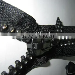 Factory Price Zipper With Diamond/Sequins thumbnail-1