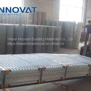 Electro Galvanized Welded Iron Wire Mesh thumbnail-1