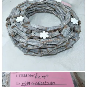 Poplar Bark Flower Wreath thumbnail-1