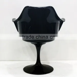 Cafe Replica Classic Tulip Armchair Fiberglass Chair Designed by Eero Saarinen thumbnail-4