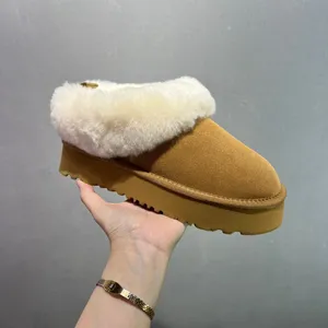 UGG Classic Ultra Mini thumbnail-5