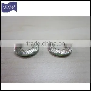 M10 Retain Washer With Six Barbs thumbnail-1