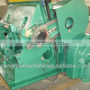 Creasing and Die Cutting Machine With Auto Oil Pump thumbnail-1