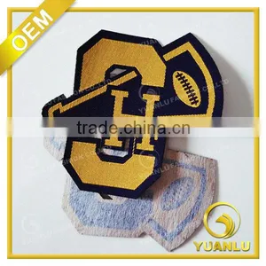 Custom Sew-On Clothing Labels Woven Logo Patches Wholesale thumbnail-2