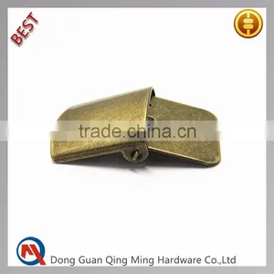 Antique Brass Release Metal Hat Buckle thumbnail-1