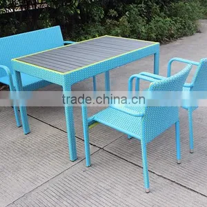 Loveseat With Aluminum Feet Coffee Table And Chair Set thumbnail-2