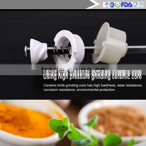 Middle-sized and Smooth-faced Good Quality Salt and Pepper Grinder Set thumbnail-6