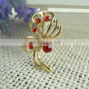 Cheap Wholesale Rhinestones Brooch for Wedding Invitations thumbnail-1