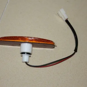Good Quality SKL6129D SLK6128 SLK6120 Sunlong Bus Accessories 5-0532 Bus Side Light Led Lights 24v for Buses thumbnail-4