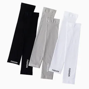 Cooling Arm Sleeves thumbnail-4