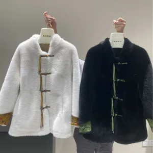 European Station's New Autumn and Winter Fur One-piece Chinese-style Button-down Mink Coat for Women thumbnail-1