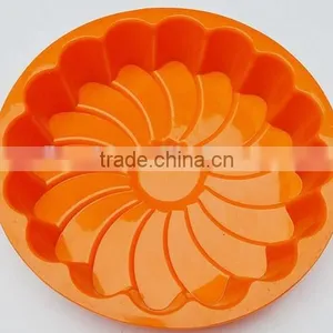 YangJiang Factory Manufacture Popular Useful Eco-friendly Nonstick Silicone Cake Mold thumbnail-1