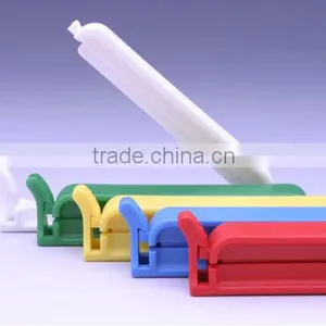 CP70 70mm Sealing Length PP Material Logo Print Promotional Plastic Tomato Clip thumbnail-3