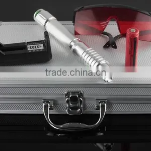 Portable Super High Power Military Grade Green Laser Pointer 300mW Adjustable Focus Powerful Lazer Visible Beam China thumbnail-1