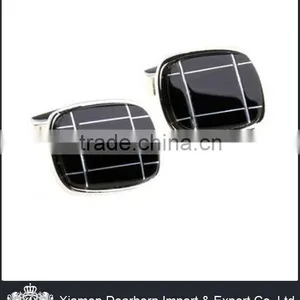 Men's Garment Shell Cufflink thumbnail-1