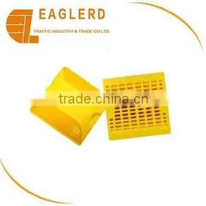 Plastic Reflective Road Studs With High Quality thumbnail-1