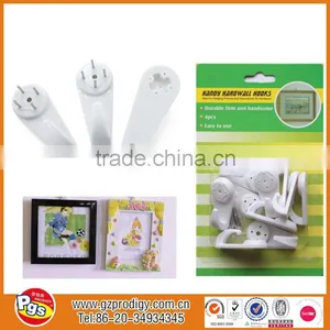 Small Decorative Screw Concrete Wall Hooks thumbnail-1