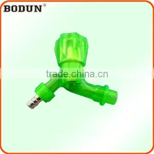 C3003 Small Round Head Pvc Plastic Bibcock/shower Faucet With Metal Mouth thumbnail-1