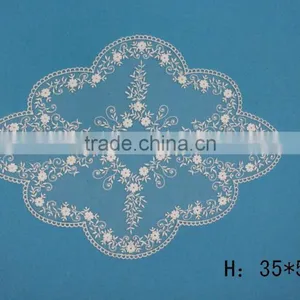 China Supplier of Table Runner Embroidery Table Cloth thumbnail-2