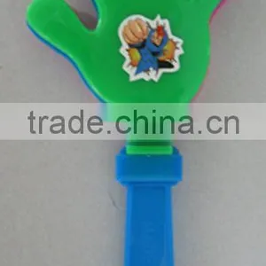 Hand Clacker thumbnail-1