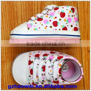 Strawberry Printed Baby Girl's Sportschuhe thumbnail-5