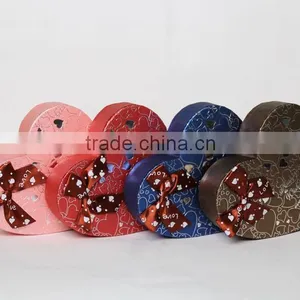 Sweet Bowknot Lower Price Luxury Paper Gift Packaging Heart Shaped Chocolate Box w/ Dividers,Caja de Bombones Corazon thumbnail-1