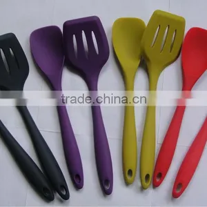 Factory Direct Sale LFGB/FDA Food Grade Silicone Cooking Turner thumbnail-1
