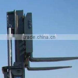 Chinese Manufacturer NEW 6 Wheels 10Ton MR100 Rough Terrain Forklift thumbnail-6