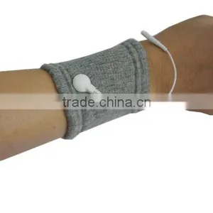 Conductive Silver Fiber Electrode Stimulation Wrist Wrap thumbnail-2