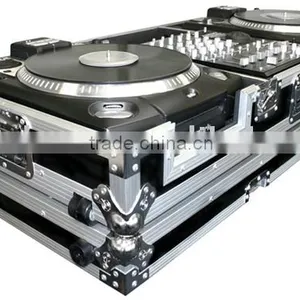 DJ COFFIN FOR 2 NUMARK CDX OR HDX TURNTABLES, AND 10" MIXER WITH LOW PROFILE WHEELS thumbnail-1